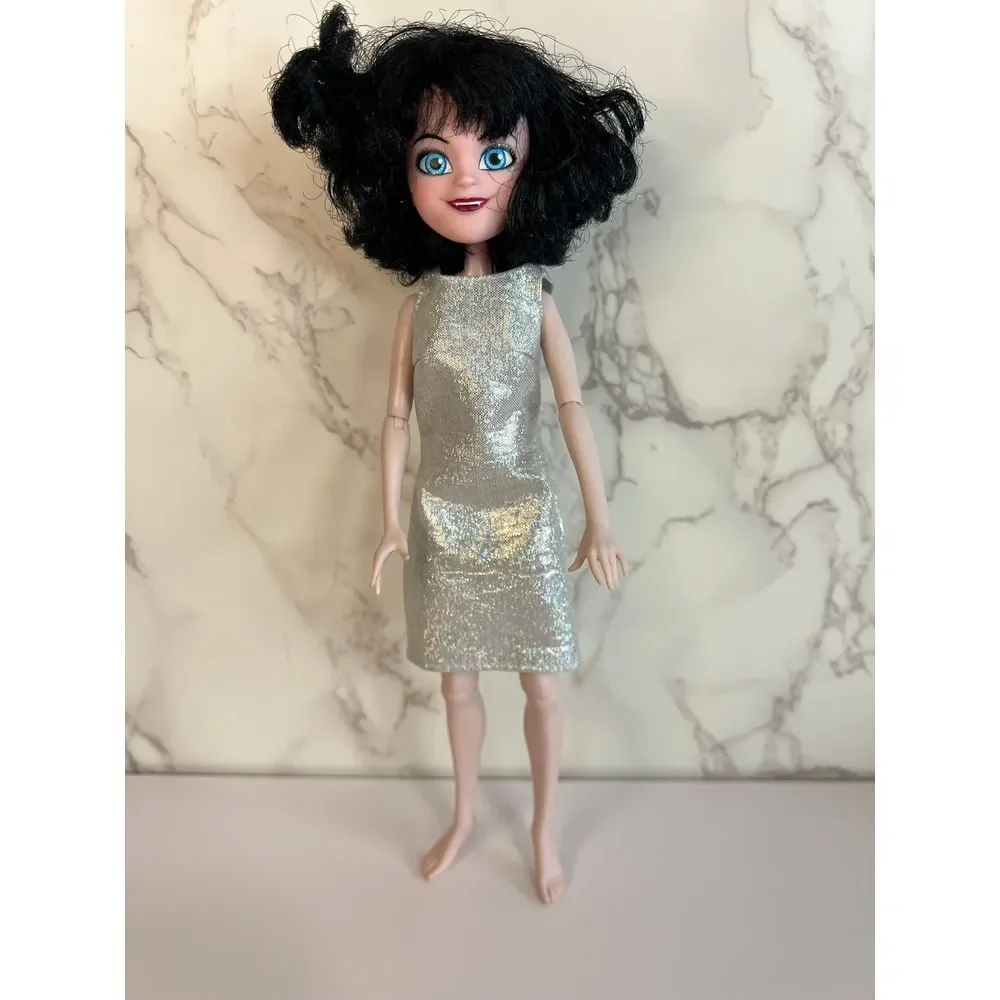 Hotel Transylvania Mavis Doll 2017 – Silver Dress, Bendable Arms & Legs 10